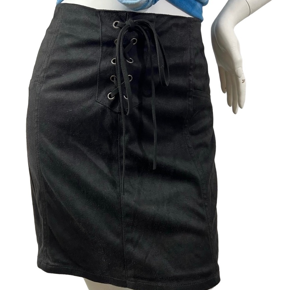 Material Girl Black Faux Suede Mini Skirt Medium
